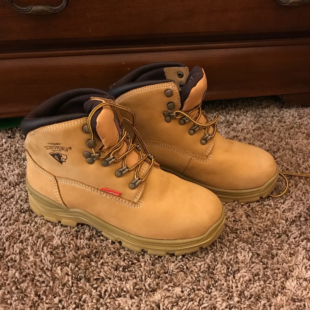 Men’s steel toe boots